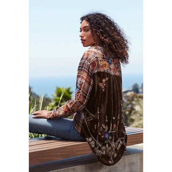Johnny Was Tops - NWT Johnny Was Olivia Velvet Back Oversized Shirt Size S